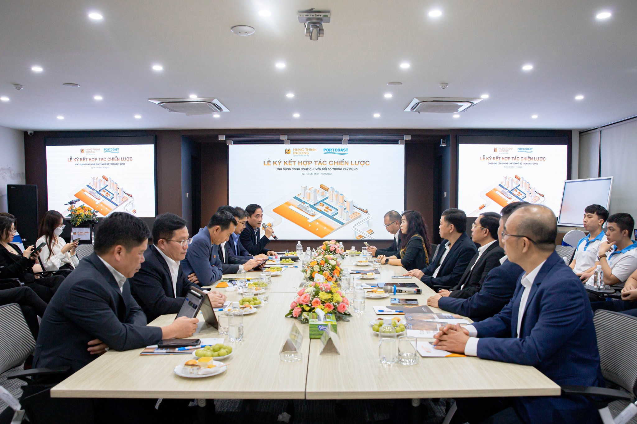 Portcoast sign an MOU with Hung Thinh Incons Joint Stock Company